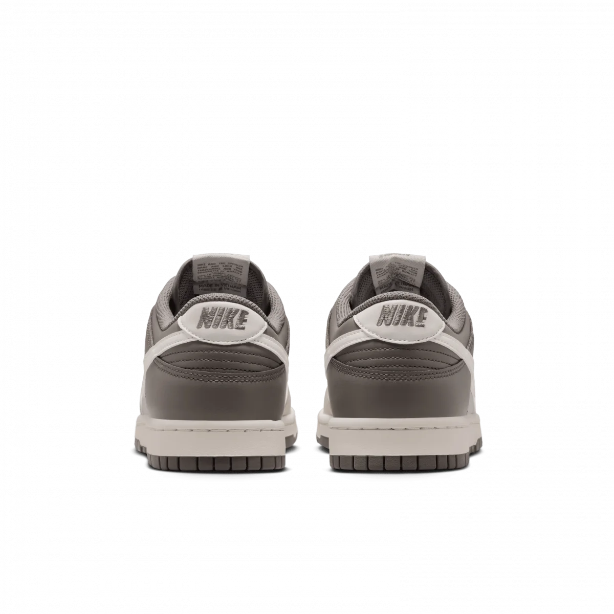 Nike - Nike Dunk Low Retro