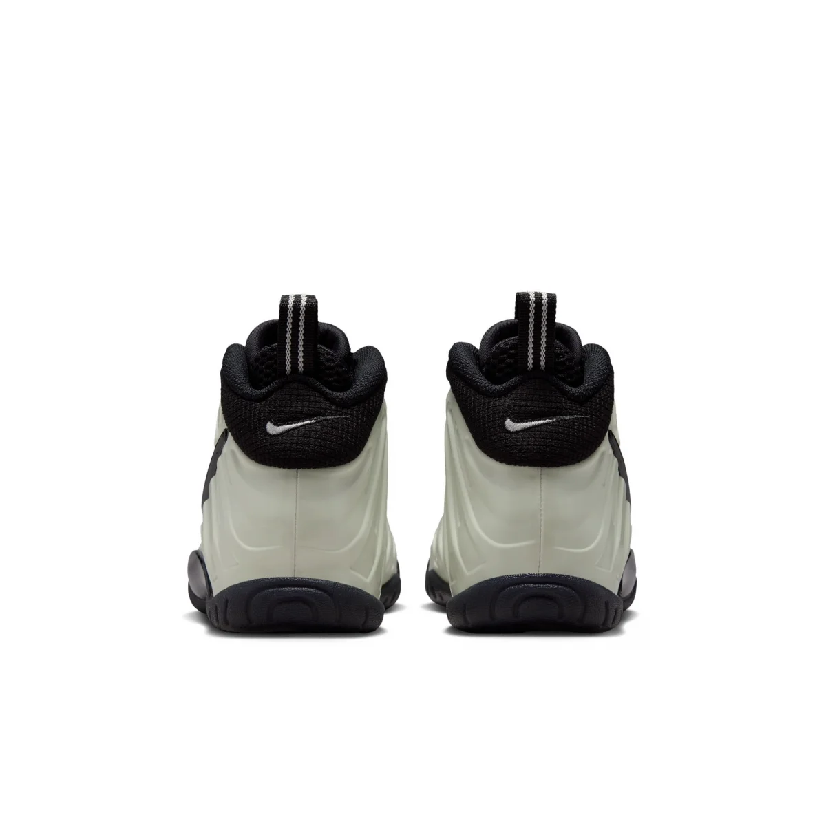 Nike - Nike Calm 2.0