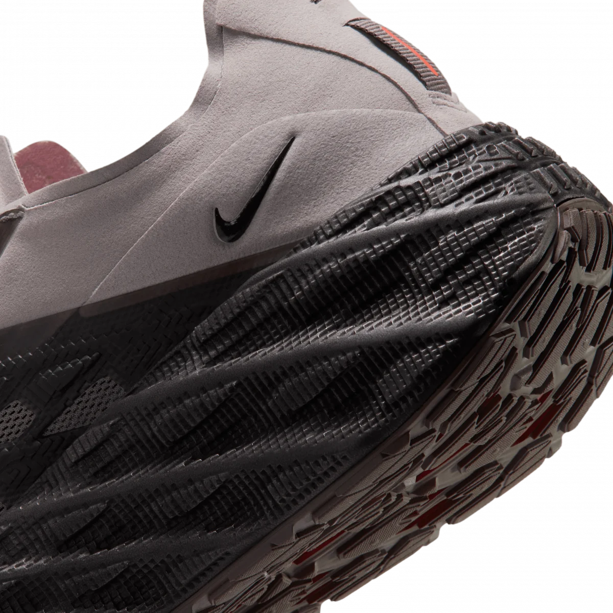 Nike - Nike Ava Edge