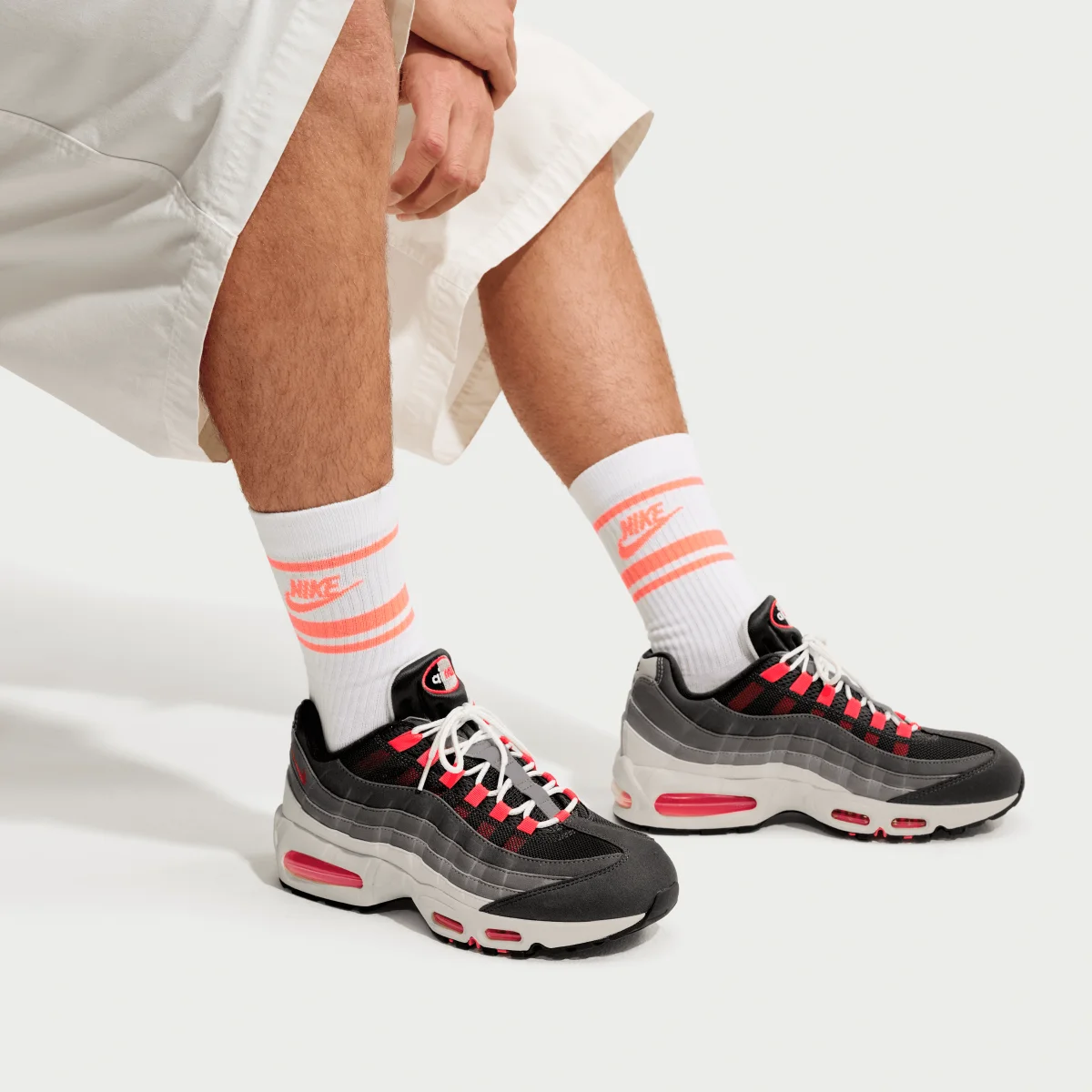 Nike - NIKE AIR MAX 95 BIG - ANTHRACITE/SOLAR RED-LT GRAPHITE (NIKE-060)
