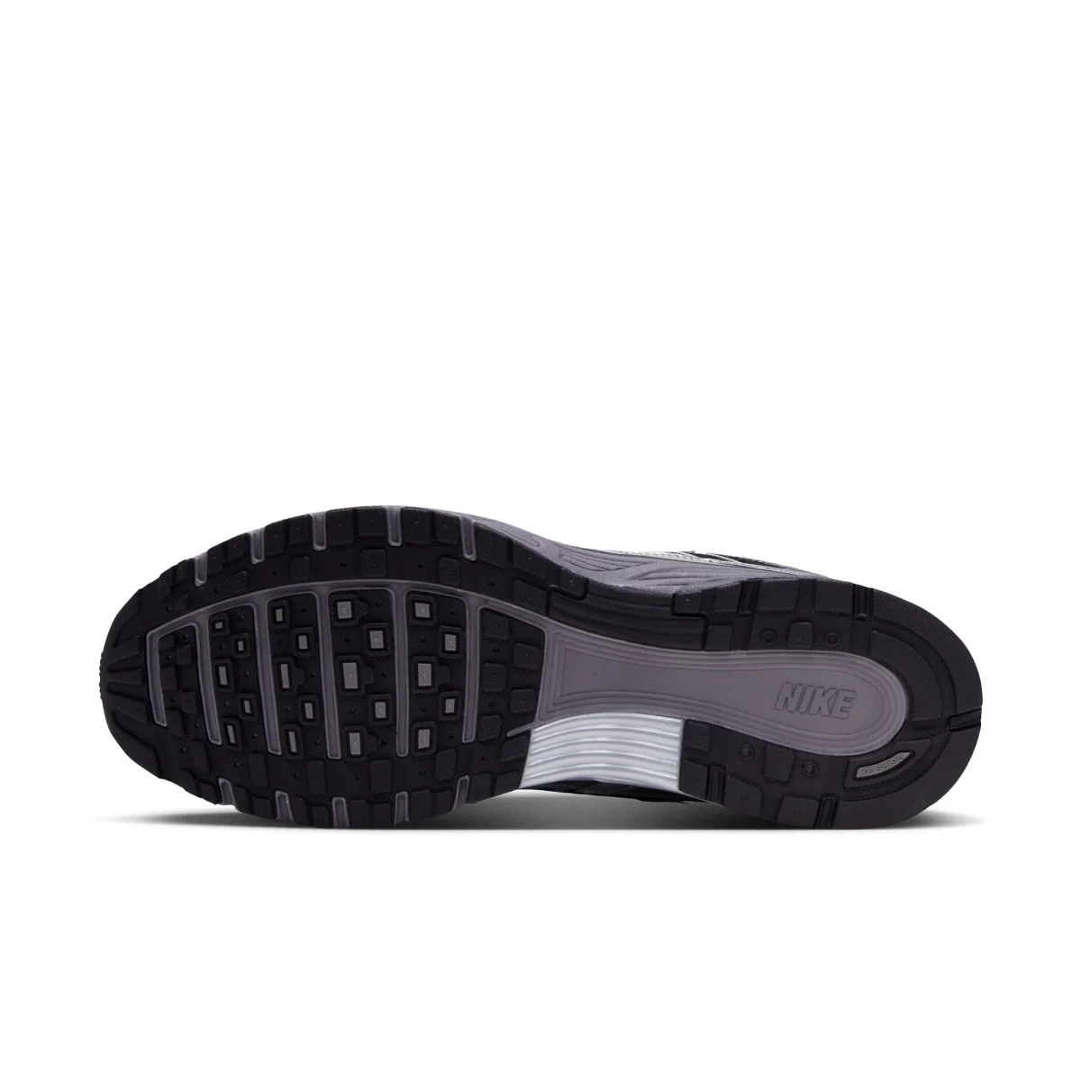 Nike - Nike P-6000