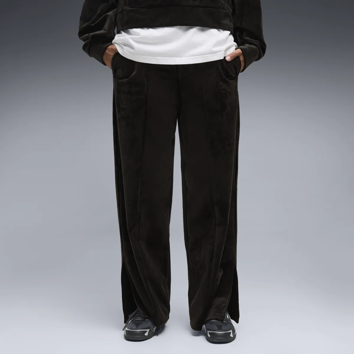 Essential Elevated Comfort Velour Straight Leg Pants